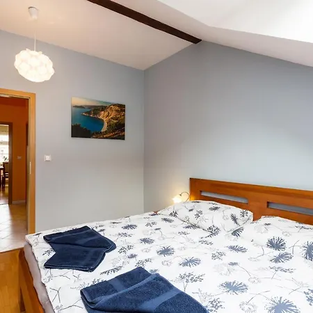 Perunova Apartment