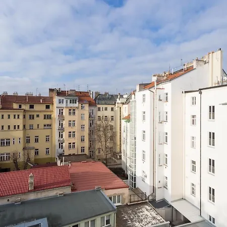 Appartement Perunova Praag